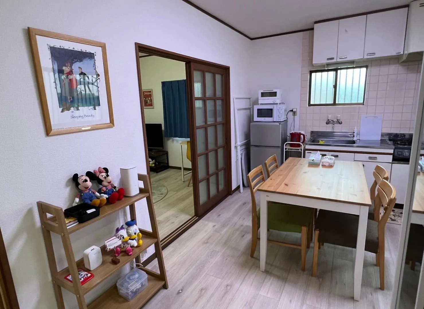Sepia Court Inn セピアコートイン Urayasu Apartment